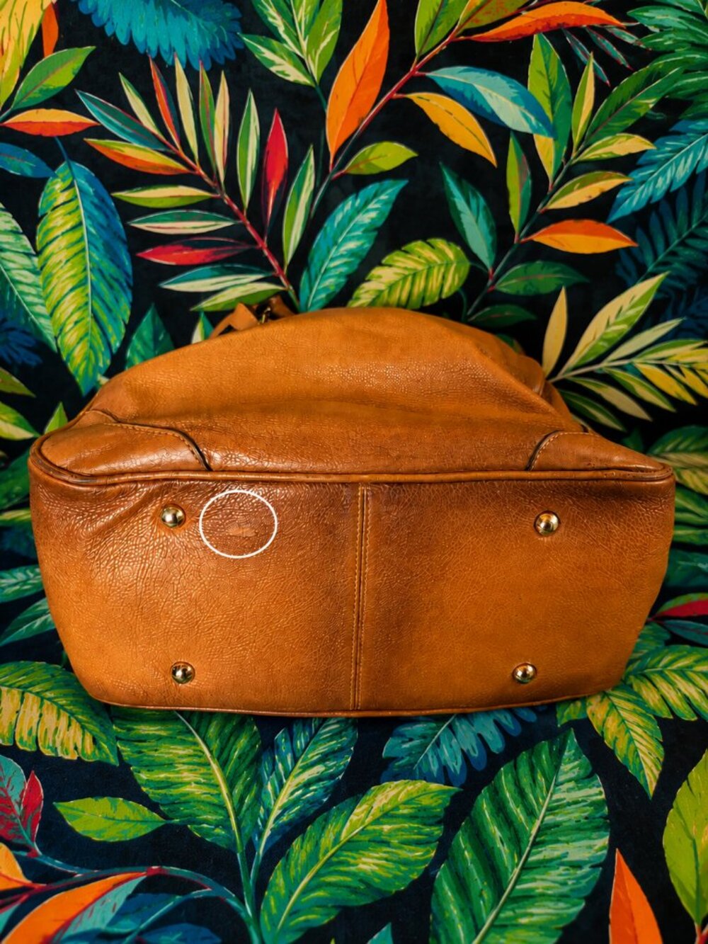 handbag - Picture 4 of 4